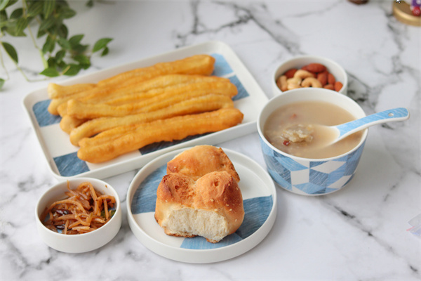 东谷仓早餐车加盟